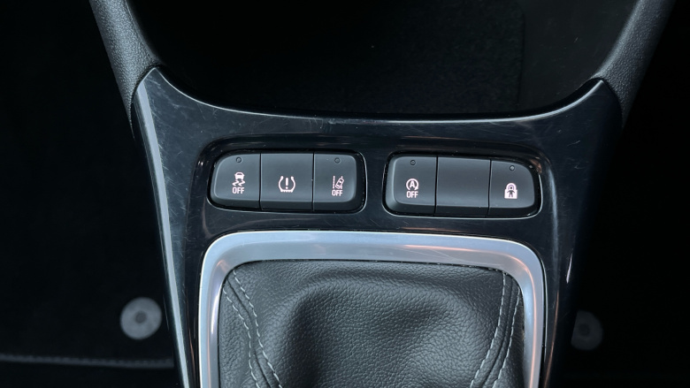 Vauxhall Crossland X 1.5 Turbo D [102] Griffin [Start Stop] Diesel Hatchback